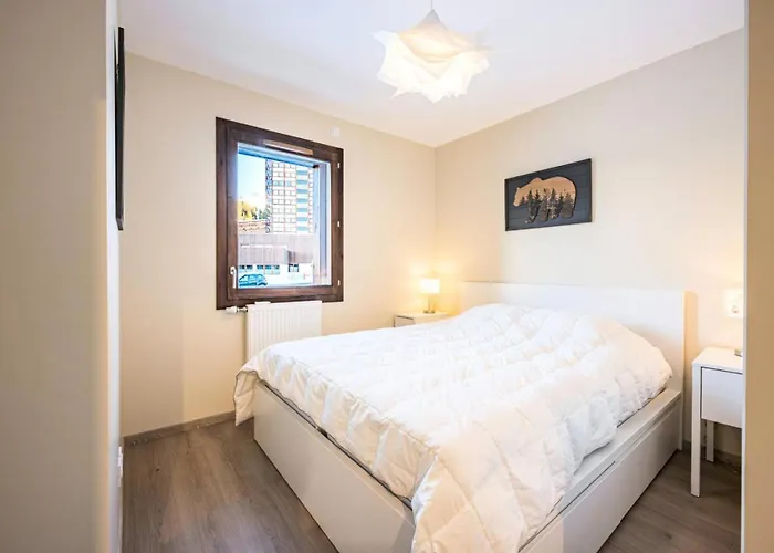 1970 - Les 1970 N°a605 Mae-4993